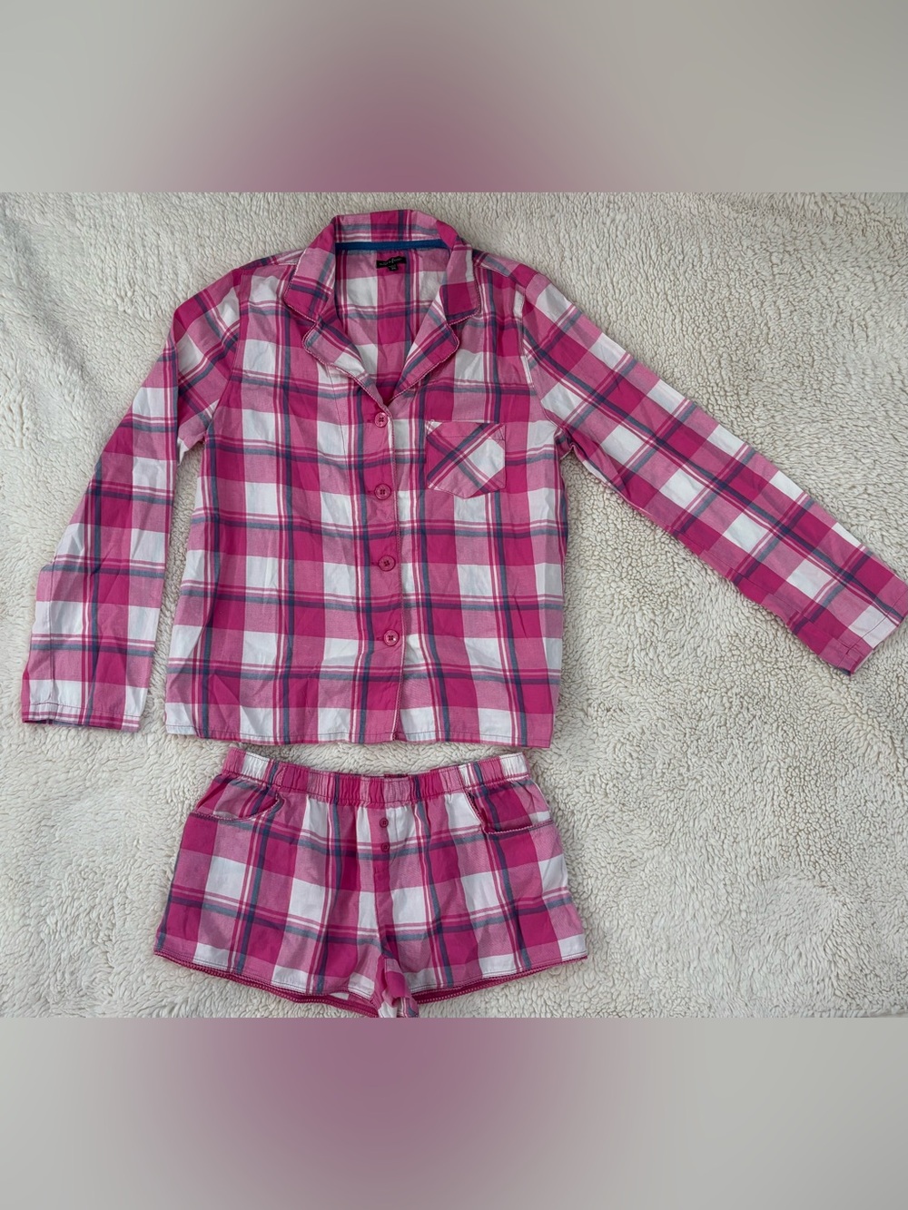 Wild & Free / P.J. Salvage pink plaid pajama shorts set EUC - size M